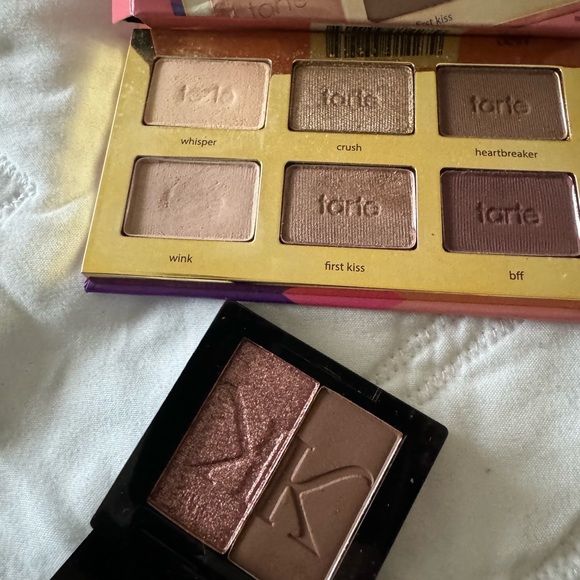 Tarte and Karmela cosmetics eyeshadow - Picture 2 of 2